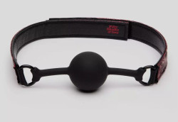Кляп-шар на двусторонних ремешках Reversible Silicone Ball Gag Кляп-шар на двусторонних ремешках Reversible Silicone Ball Gag