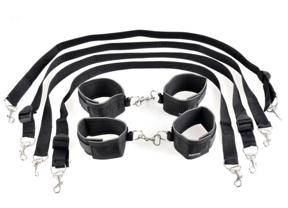 Набор для бондажа Cuff And Tether Set Набор для бондажа Cuff And Tether Set