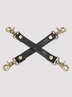 Черный фиксатор для манжет Bound to You Faux Leather Hogtie Черный фиксатор для манжет Bound to You Faux Leather Hogtie