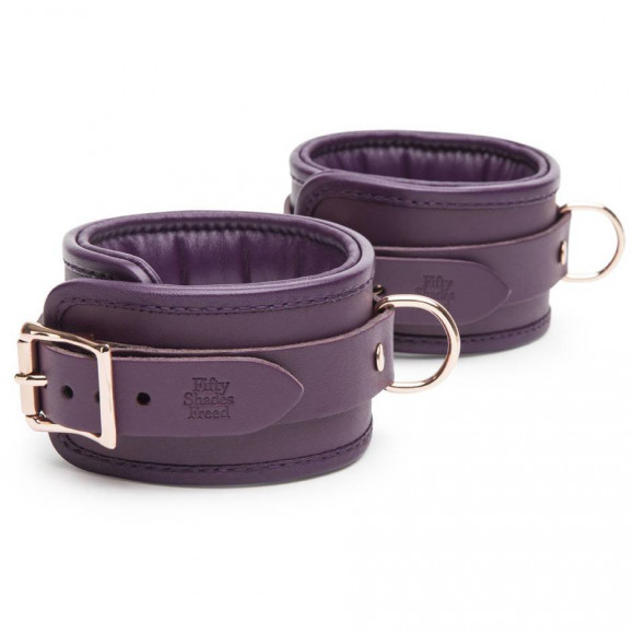 Фиолетовые оковы на ноги Cherished Collection Leather Ankle Cuffs