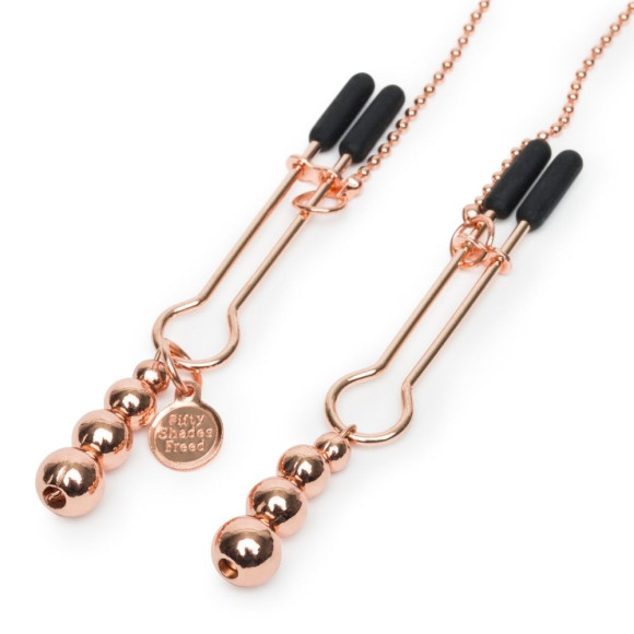Золотистые зажимы для сосков и клитора All Sensation Nipple and Clitoral Chain Золотистые зажимы для сосков и клитора All Sensation Nipple and Clitoral Chain