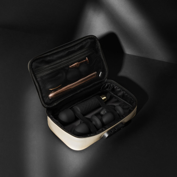 Золотистая сумочка для хранения игрушек Discreet Box Золотистая сумочка для хранения игрушек Discreet Box
